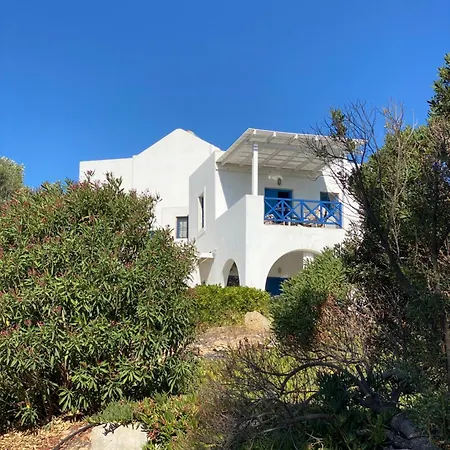 Aparthotel Iliopetra *