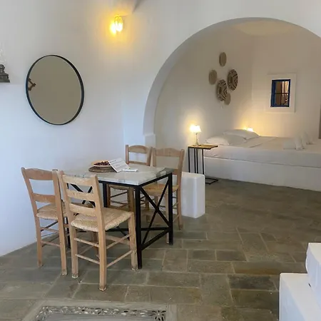 Iliopetra Aparthotel *