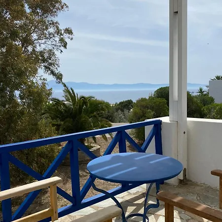 Iliopetra מלון דירות חריסי אקטי