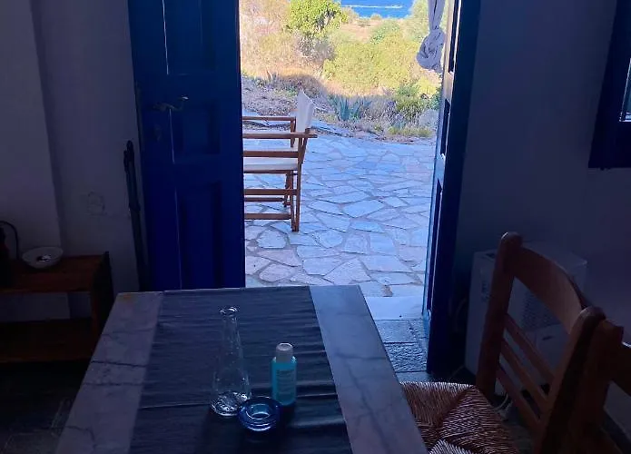 Апарт-отель Iliopetra