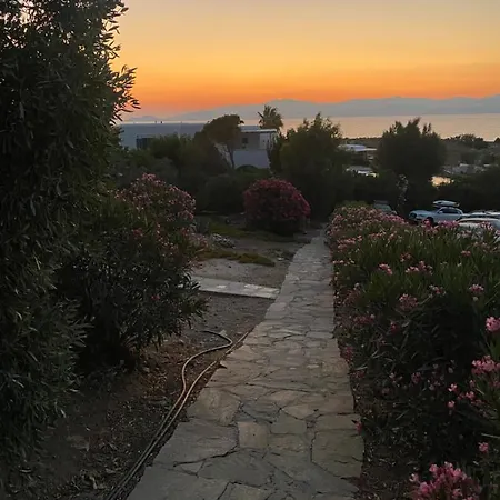 מלון דירות Iliopetra
