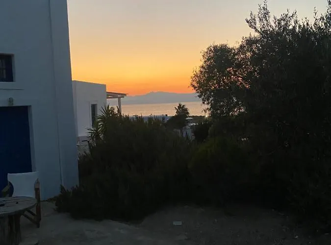 Iliopetra Aparthotel Chrisi Akti (Paros)