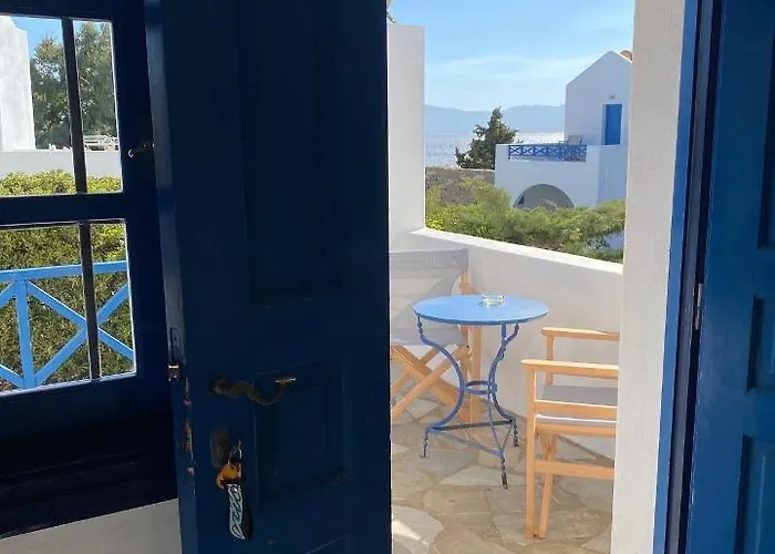 Iliopetra Aparthotel 3*