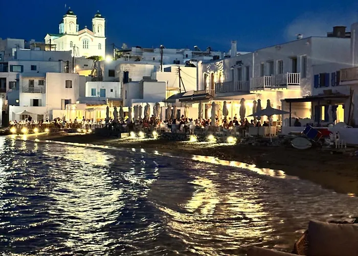 Iliopetra Lägenhetshotell Chrisi Akti (Paros)